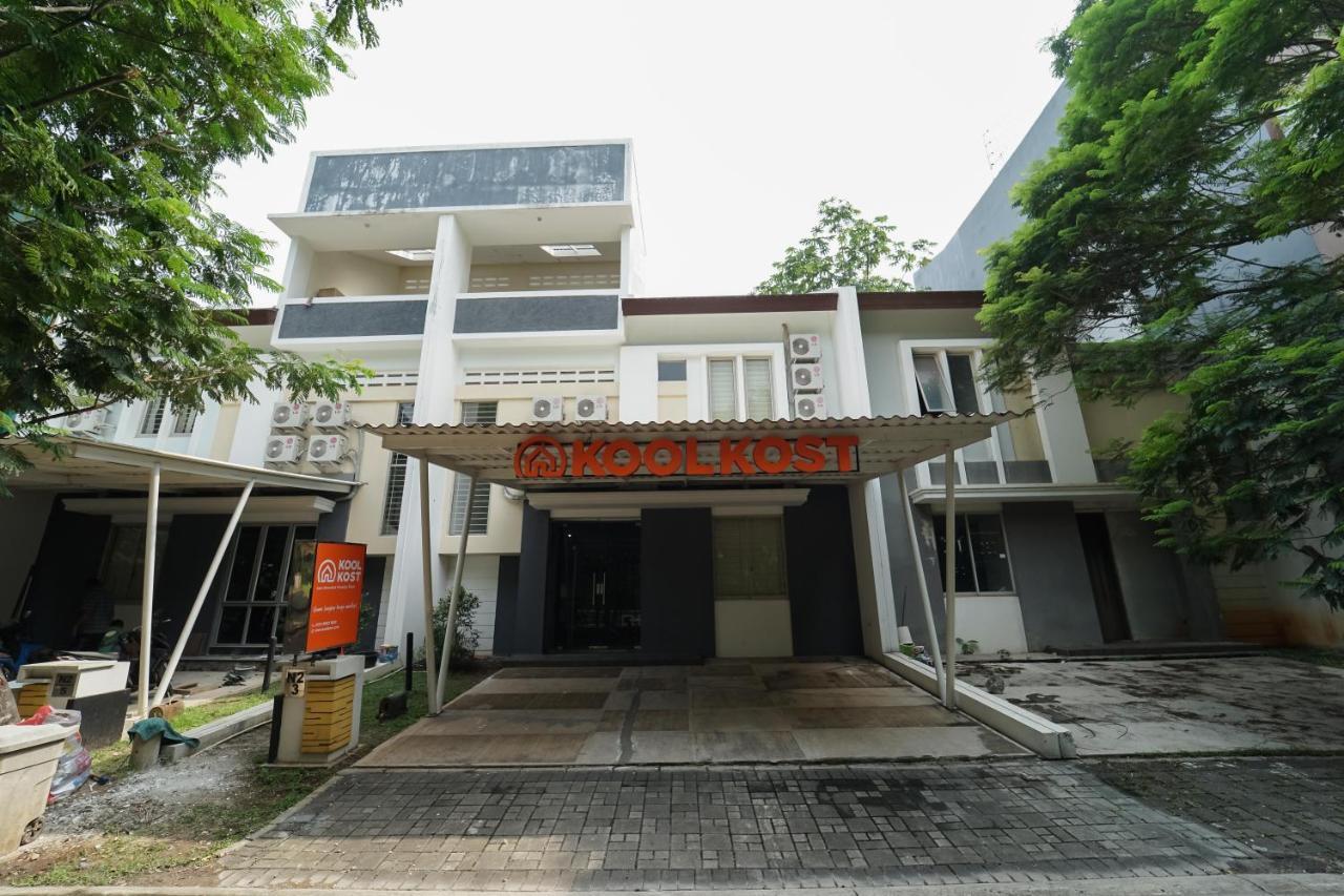 Koolkost Near Universitas Prasetiya Mulya Pagedangan Exterior photo