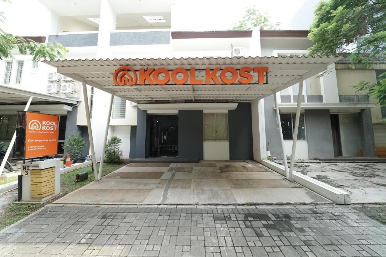 Koolkost Near Universitas Prasetiya Mulya Pagedangan Exterior photo